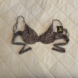 NWT Skatie x Salty Blonde Kate Top - Manhattan - L